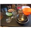 Image 2 : Vases, Mixing Bowls, Strainers, Servingware