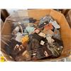 Image 2 : Pallet #145 - Calzado/Ropa (30 Prendas y 20 Pares de Calzado)