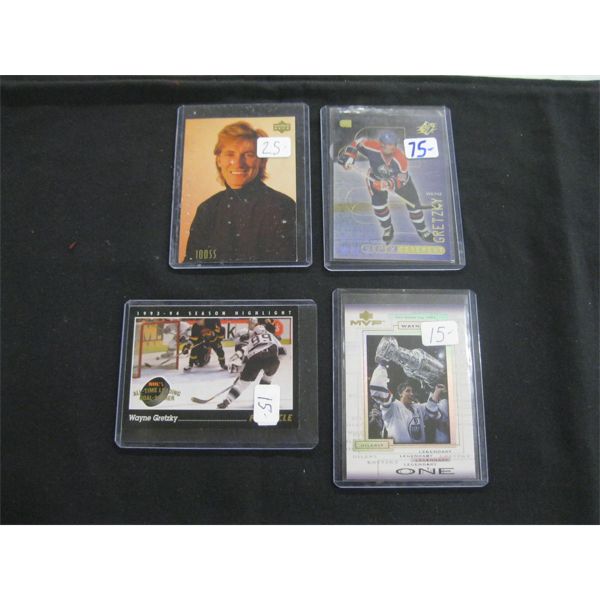 4 WAYNE GRETZKY HOCKEY CARDS