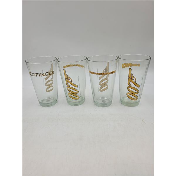 Set of 007 Goldfinger Glasses