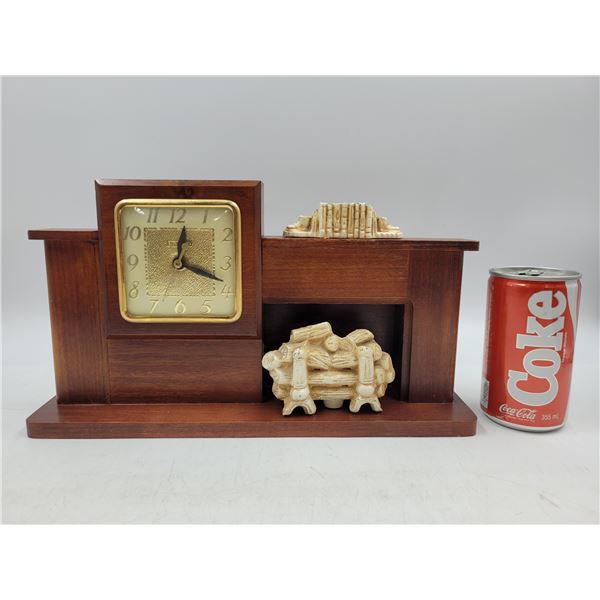 Vintage Wooden United Clock Corp Light Up Fire Place