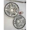 Image 2 : Vintage Mustang Hubcaps