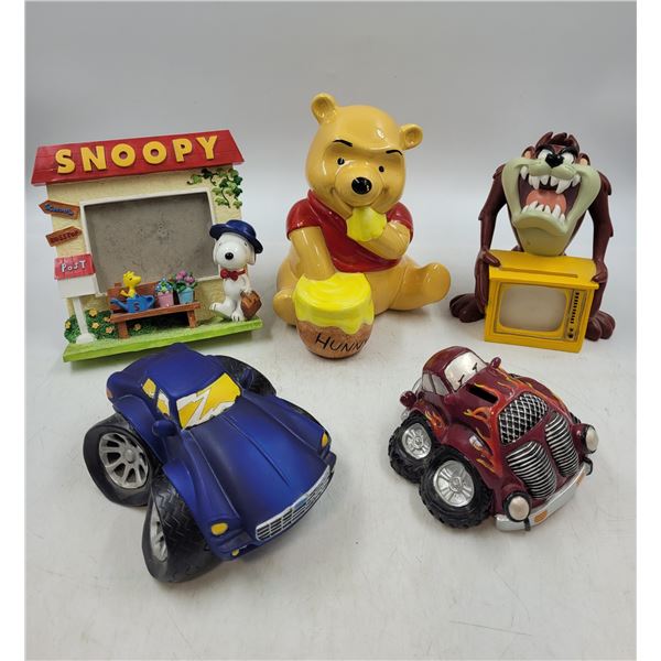 Disney Pooh and Toy Decor