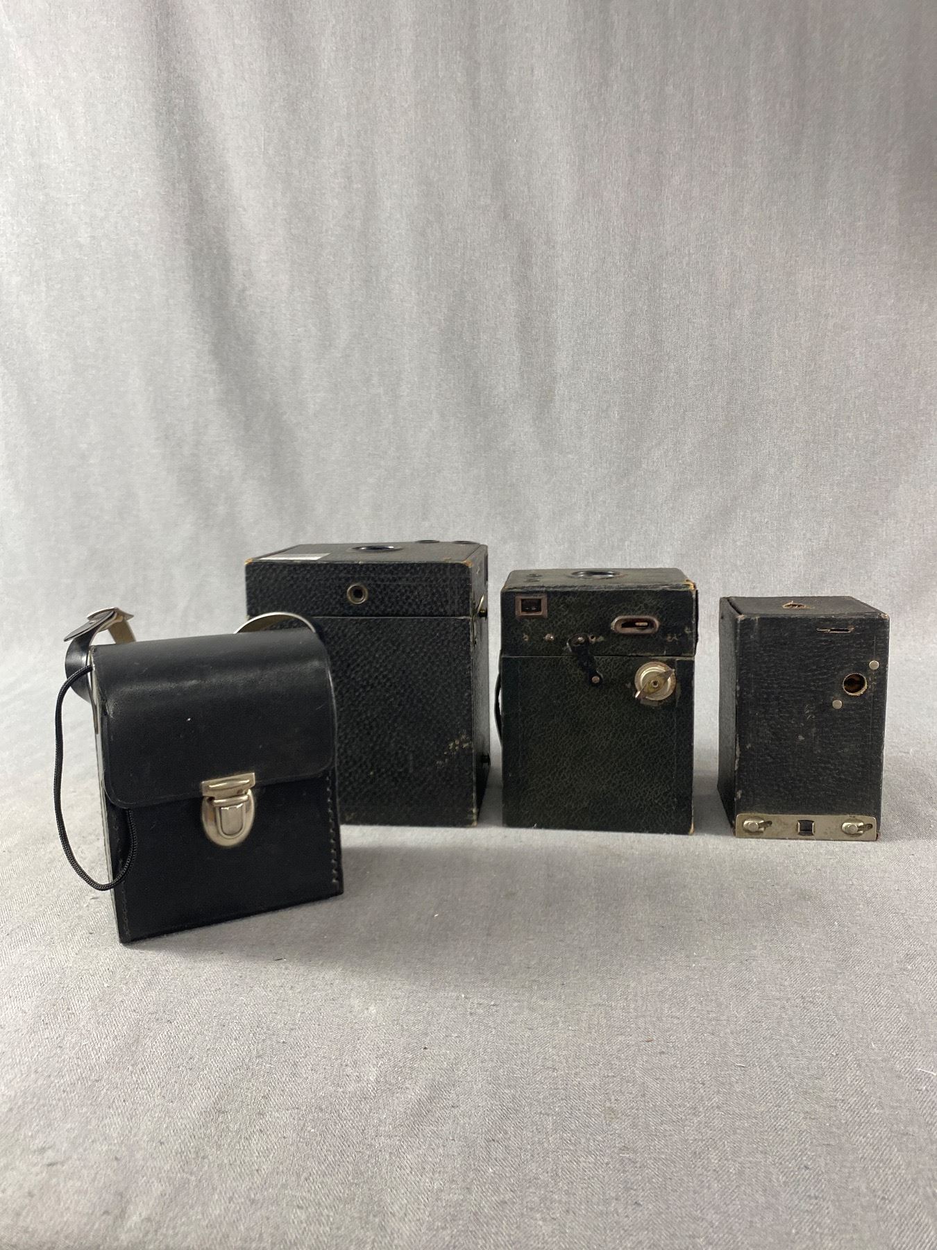 3 Vintage Box Cameras & 1 SC-911 35mm Focus Free Pocket Camera