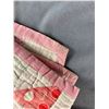 Image 2 : 1930s-40s Eastern Canadian Childs Patchwork Quilt