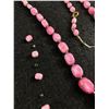 Image 2 : Very Nice Art Deco 1930s Pink Glass Necklace (Nice)