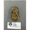 Image 1 : Unusual Military Bagpipes Badge