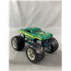 Image 3 : Car Collection - Friction Powered Golden Classic, 1960 Peugeot 403 Cabriolet & More