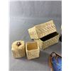 Image 2 : 3" Gee Lifton Numbered Penguins Figurine & Lot Of Hawaiian Memorabilia