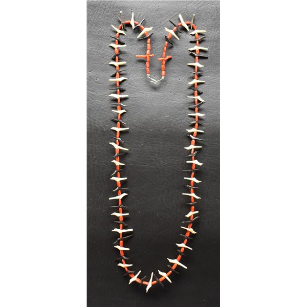 PUEBLO FETISH NECKLACE