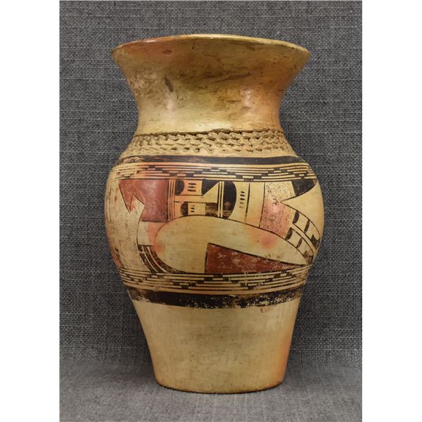 HOPI POTTERY VASE