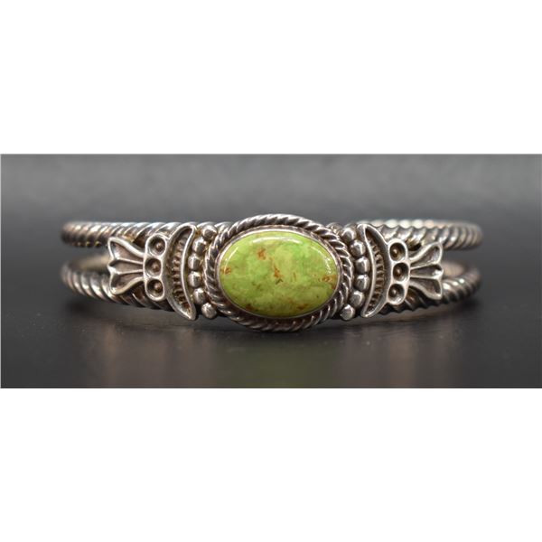 NAVAJO SILVER BRACELET (LEE)