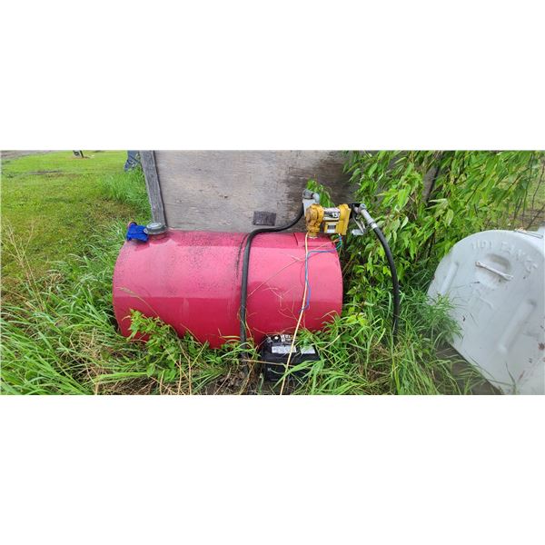 RED TIDY TANK COMES WITH 13GPH ELECTRIC 12V PUMP