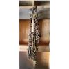 Image 2 : SET OF TRUCK CHAINS, ROPE AND 5GAL PAIL OF LIGHT TRUCK CHAINS