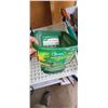 Image 2 : HAND SEEDER AND GARDENING TOOLS