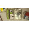 Image 8 : BOX OF ELECTRICAL SUPPLIES AND PLUGS