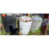 Image 1 : 2 PLATIC AND 4 METAL BARRELS