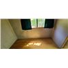 Image 37 : 8 FT CAMPER C/W 5 JACKS, PROPANE STOVE, FRIDGE, HEATER SLEEPS 4