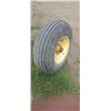 Image 2 : JOHN DEERE 8 FT AXEL C/W 2 GOOD IMPLEMENT TIRES
