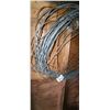 Image 2 : LARGE AMOUNT OF SNARE WIRES AND ROLL OF WIRE
