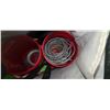 Image 5 : LARGE AMOUNT OF SNARE WIRES AND ROLL OF WIRE
