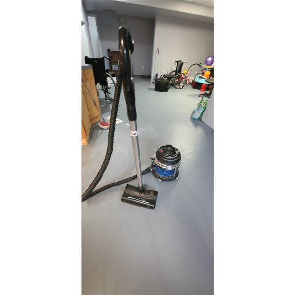 FILTER QUEEN MAJESTIC VACUUM
