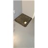 Image 1 : 24"X24" RUBBER INTERLOCKING FLOOR PANNELS