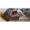 Image 6 : THREE PIECE RECLINING SOFA SET - GREAT SHAPE