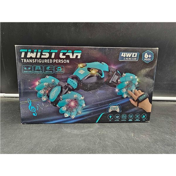 Twist Car Transfigured Person 4WD