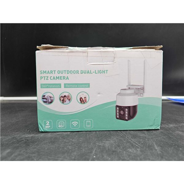 Smart Outdoor Dual-Light PTZ Camera