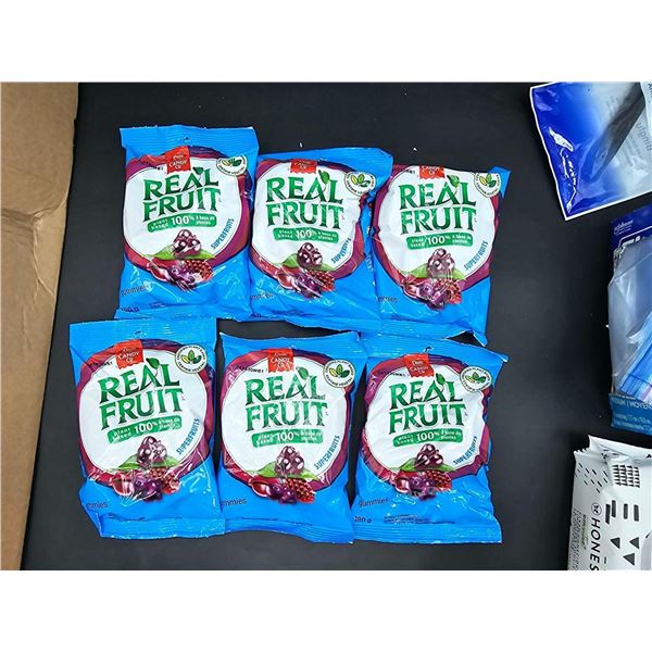Real Fruit Superfruits Gummy Candy (6 x 180g)