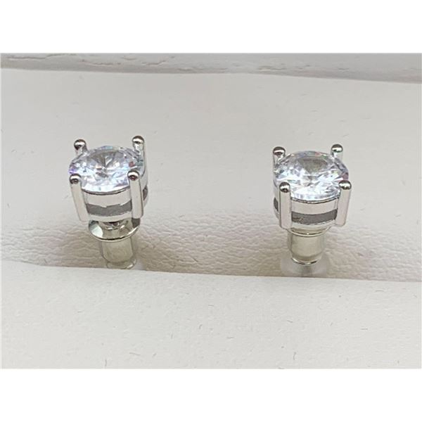 Ladies Bezel Set 1.0 Carat Round Cut Solitaire Stud Earring Set