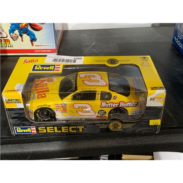 Revell Villa Wafers Limited Edition 1:24 Scale Diecast replica