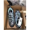Image 3 : Eddied Bauer Womens Size 8 Grey / Aqua Shoes