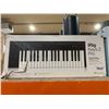 Image 2 : iRig Keys 2 Pro 37 Keyn Universal Keyboard Controller for iOS/Mac/PC