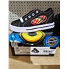 Image 1 : Heely's Youth Size 1 Wheeled Shoes