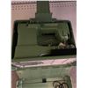 Image 4 : Vintage 1950's Elna Swiss Made Supermatic Sewing Machine With Carrying Case -  Green