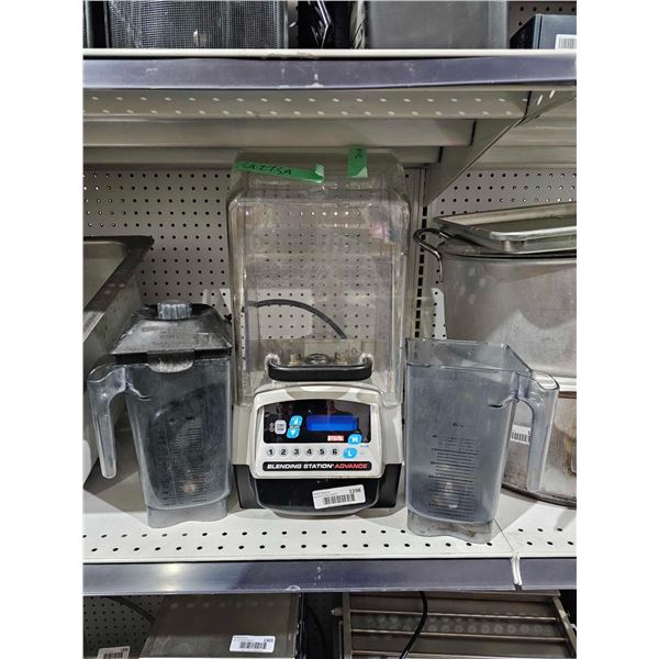 Commercial Vitamix Blender with 2 mixing Jugs