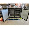 Image 2 : True TBB-2-HC Solid Swing Door Back Bar Cooler with Hydrocarbon Refrigerant
