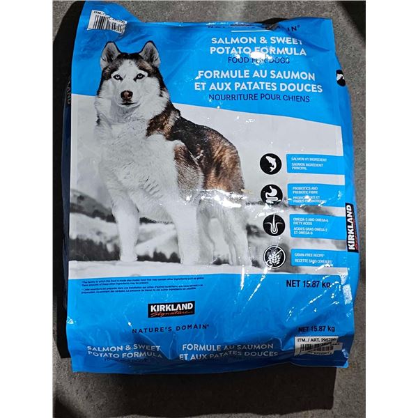 Kirkland Adult Dog Food - Salmon & Sweet Potato - 15.87Kg