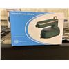 Image 1 : Foldable mini portable clothing iron with spray function