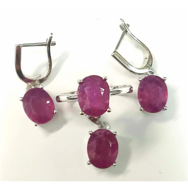 Silver Sapphire 7.5" 6.65G Bracelet, Suggested Retail Value $500