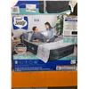 Image 3 : Sealy Queen Airbed with Headboard
