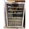 Image 1 : Frigidaire FRWW4543AS Wine Cooler, 21 1/2 inch Width, 21 inch Width, 45 Wine Bottle Capacity, Stainl