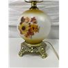 Image 2 : Vintage Hurricane Table Lamp