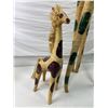 Image 2 : 2 Straw Giraffes