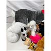 Image 2 : Assorted Plush Animals