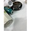 Image 8 : Assorted Vases