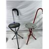Image 2 : 2 Folding Stools