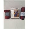 Image 1 : 2 Fleece Throws & 1 Fleece Cozy Wrap